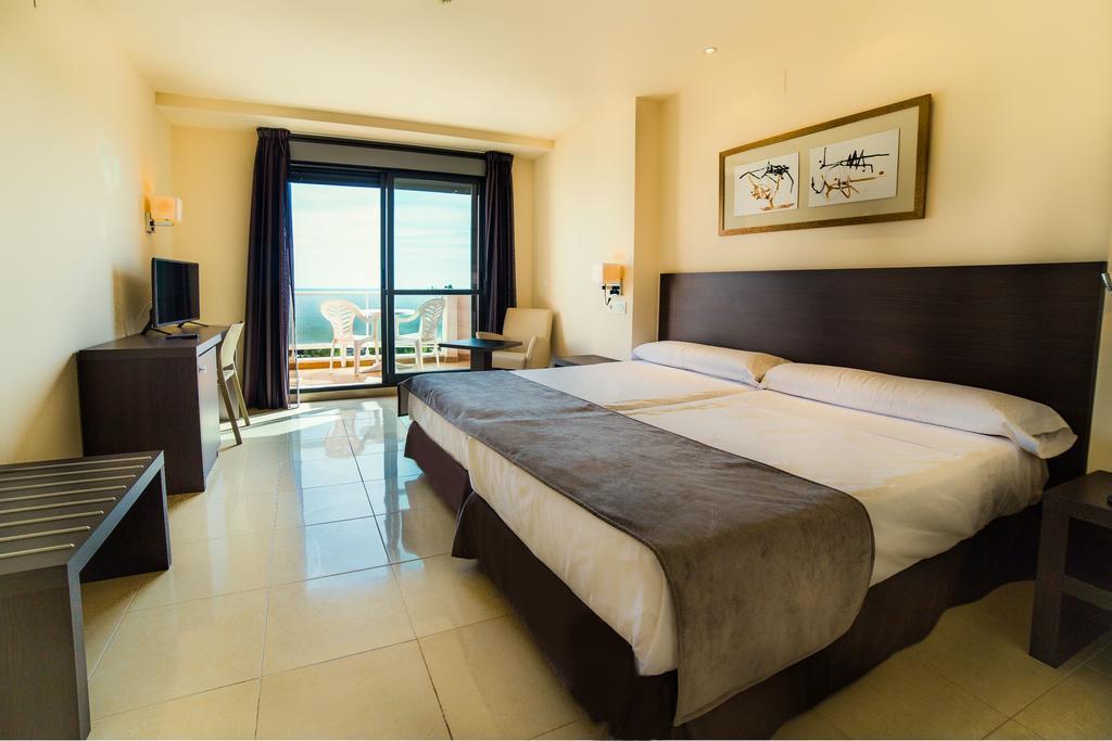 Hotel Adaria Бера Екстер'єр фото