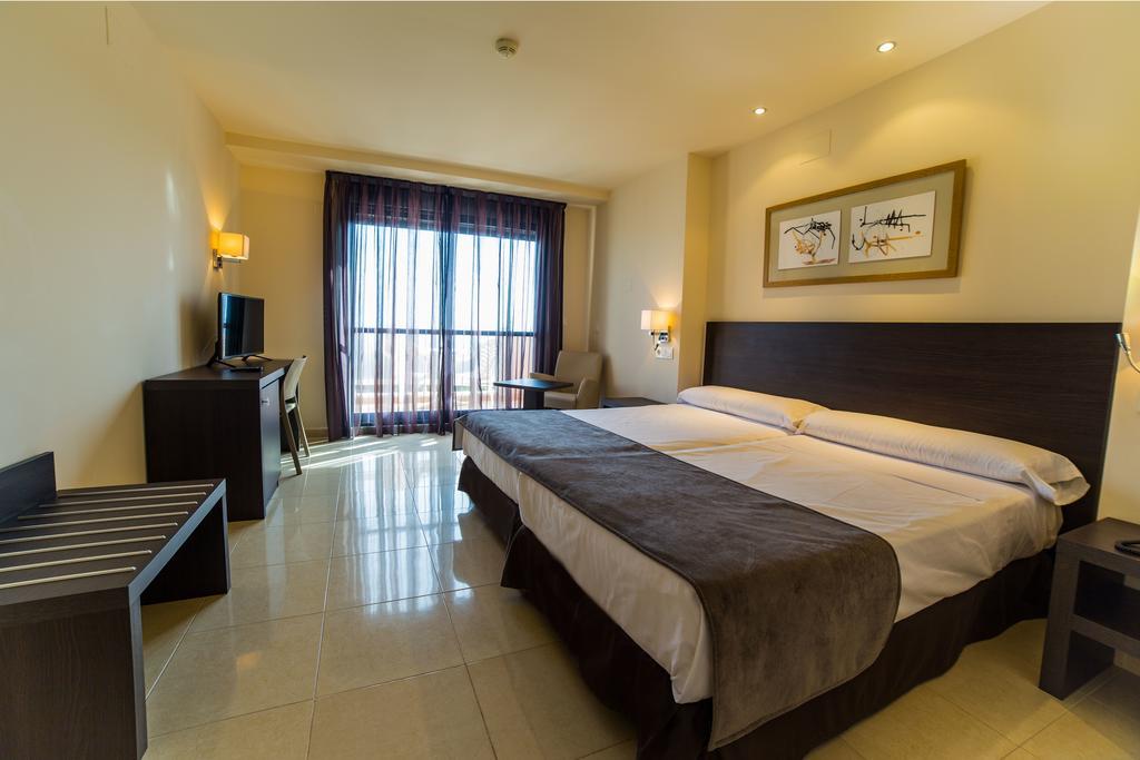 Hotel Adaria Бера Екстер'єр фото