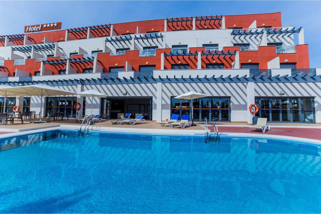 Hotel Adaria Бера Екстер'єр фото